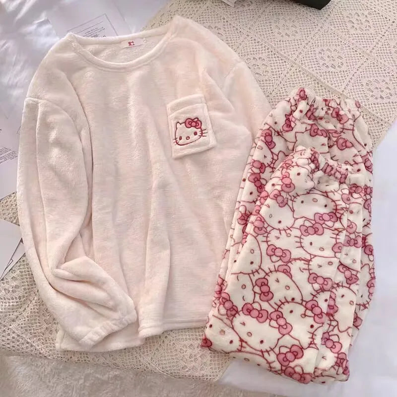 Pijama Feminino Hello Kitty – Conforto e Aconchego