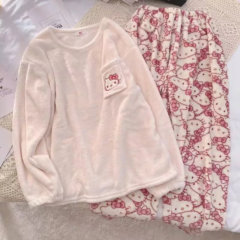 Pijama Feminino Hello Kitty – Conforto e Aconchego