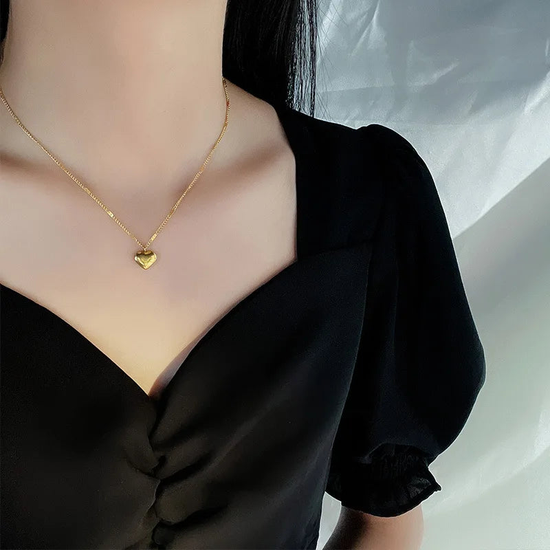 Colar Feminino de Aço Inoxidável – Estilo Verão com Cadeia Clavicular e Cor Dourada 18K