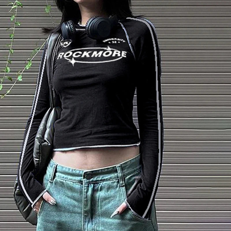 Cropped Manga Longa Street - Estilo Y2K