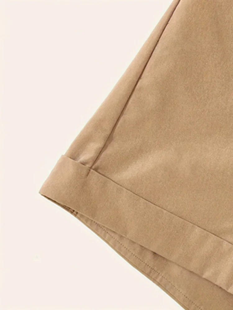 Conjunto Feminino Casual de Blazer sem Mangas e Shorts de Cintura Alta