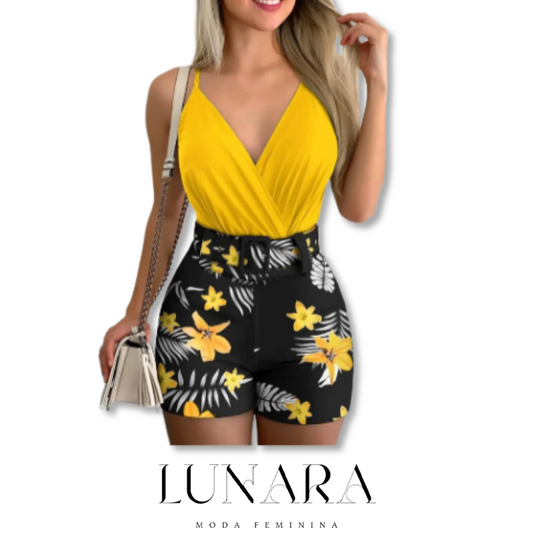 Conjunto Feminino de Verão para Praia com Top e Shorts Estampados