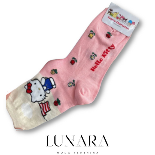 Meia Longa Hello Kitty – Estilo e Conforto