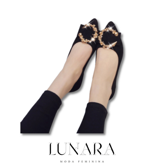 Sapato Feminino Metal Decor – Conforto e Elegância