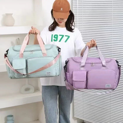 Bolsa de Viagem Hello Kitty – Grande Capacidade com Compartimento para Sapatos