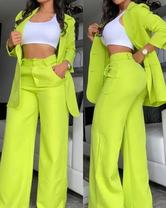 Conjunto Feminino Blazer e Calça – Elegância no Trabalho