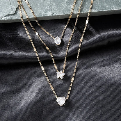 Colar Feminino de Zircônia – Multicamadas e Choker com Pingente Brilhante
