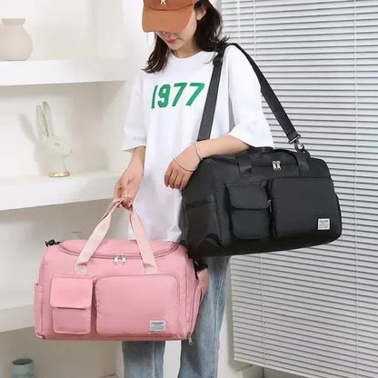 Bolsa de Viagem Hello Kitty – Grande Capacidade com Compartimento para Sapatos