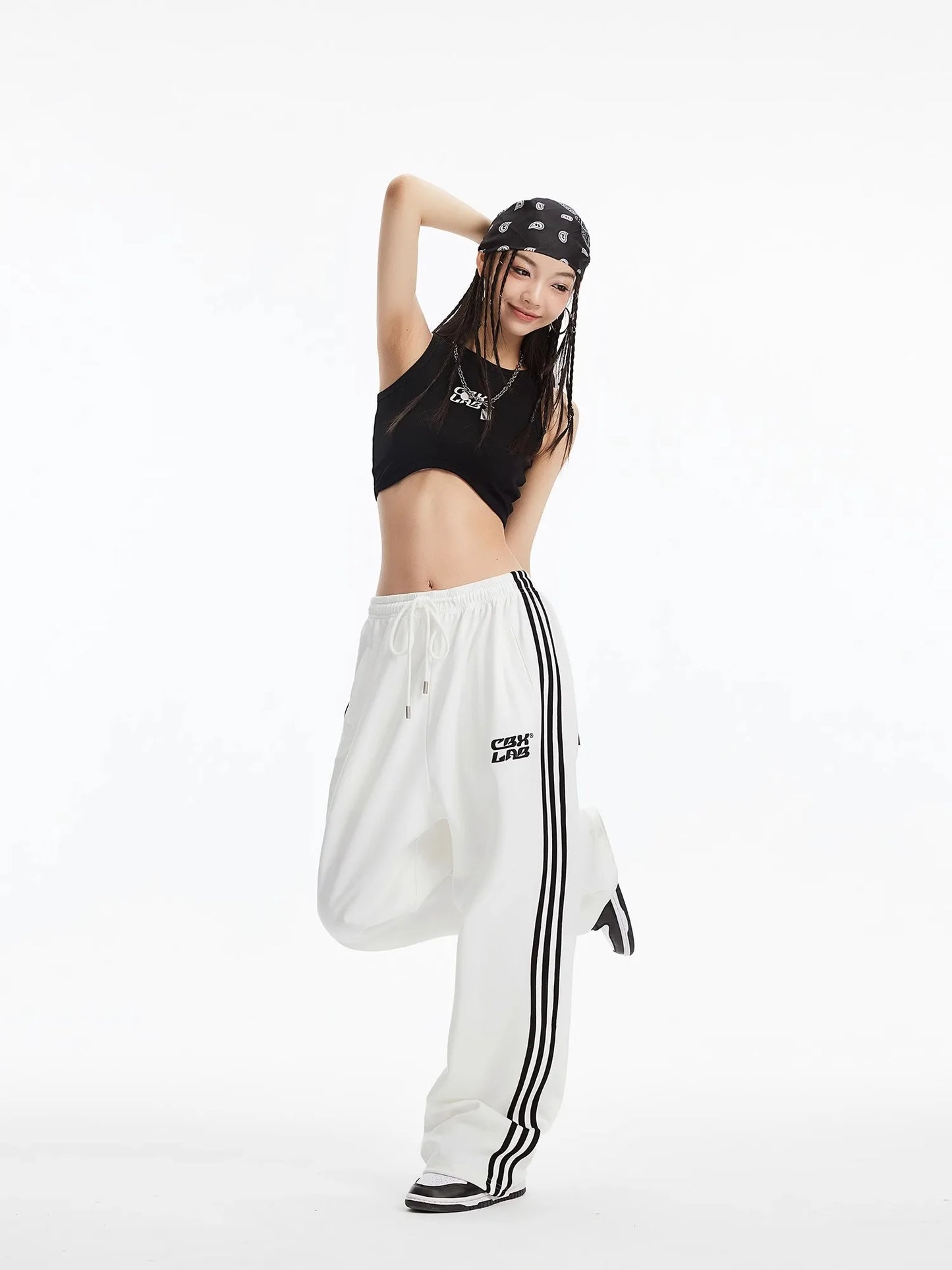 Calça Feminina Streetwear – Atitude e Movimento